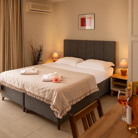מלון פומורי Rodos House מראה חיצוני תמונה