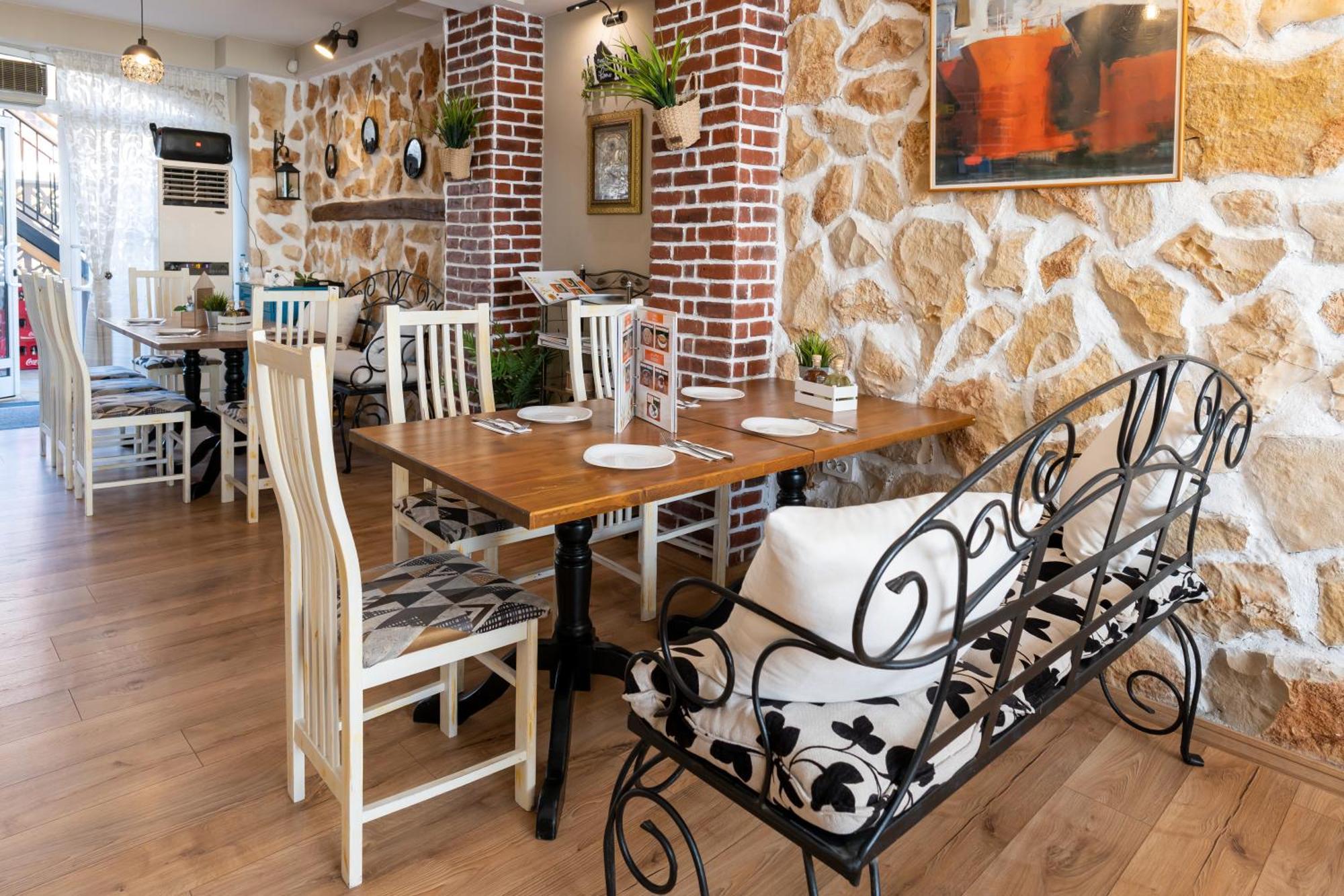 מלון פומורי Rodos House מראה חיצוני תמונה