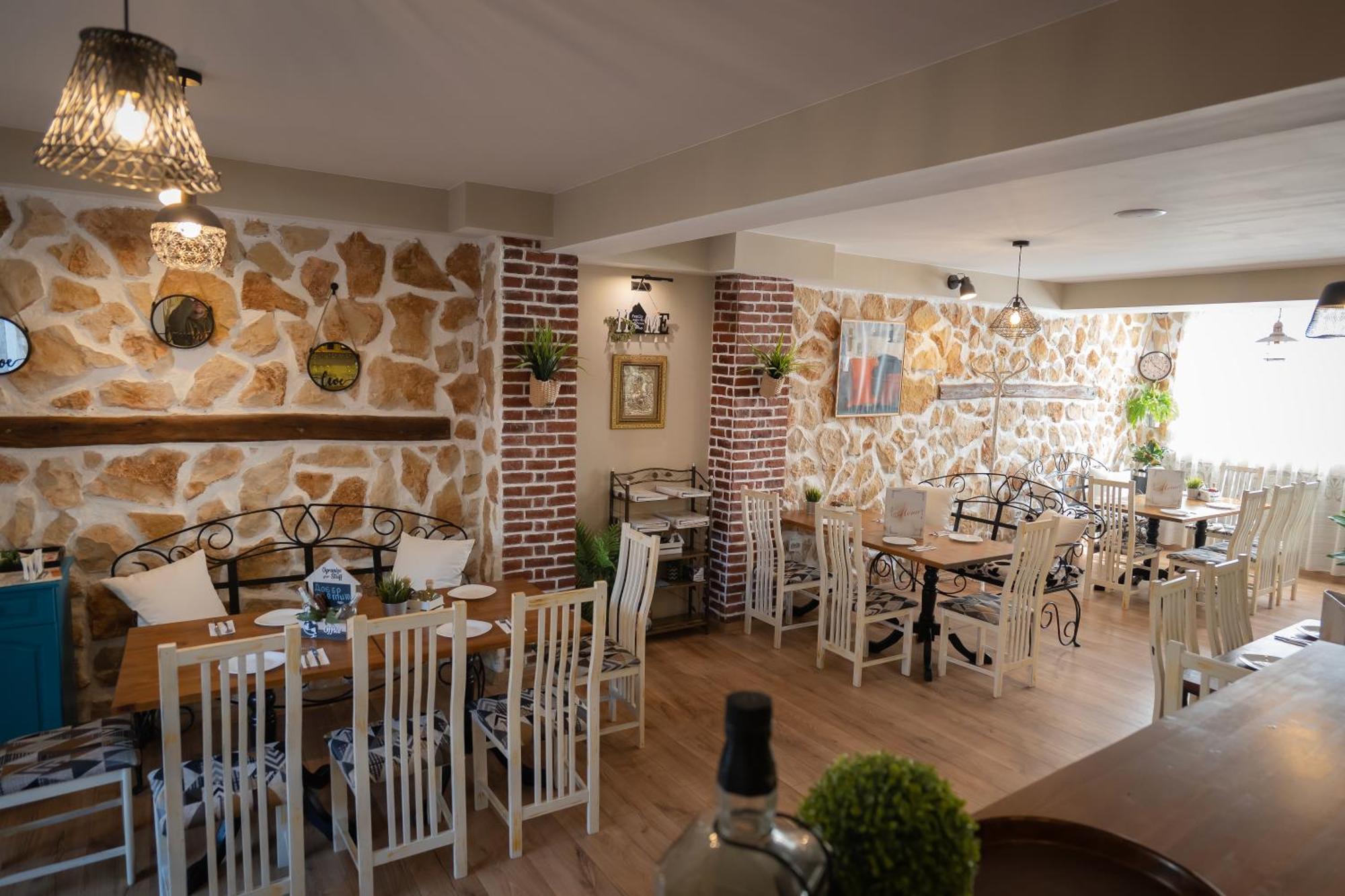 מלון פומורי Rodos House מראה חיצוני תמונה