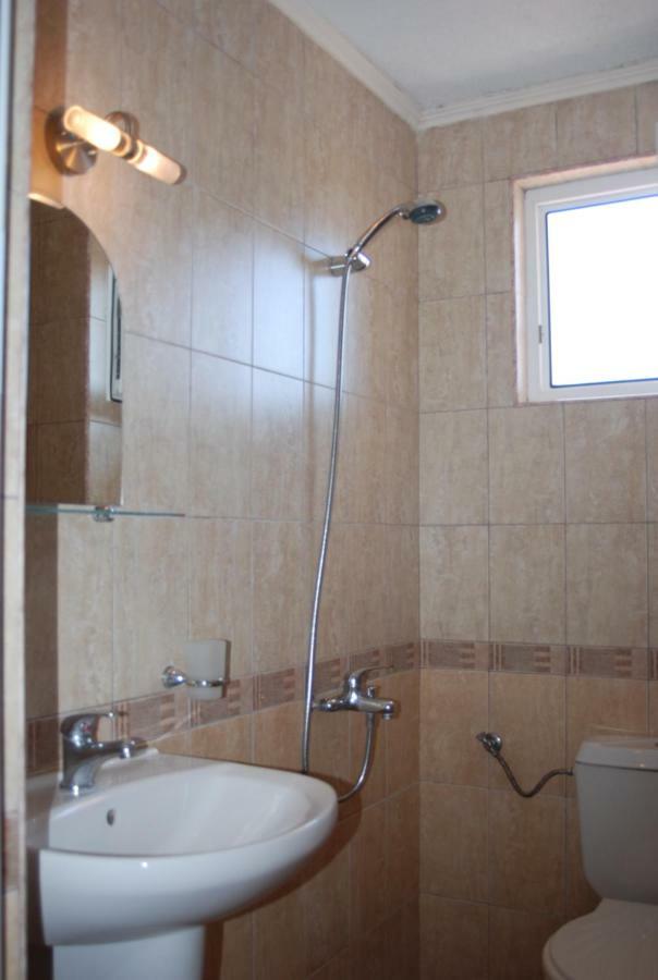 מלון פומורי Rodos House מראה חיצוני תמונה